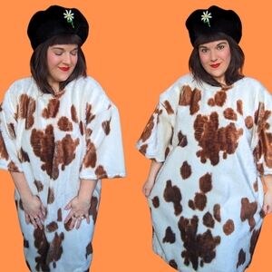 Handmade, Upcycled Vintage 1990's Animal Print, Faux Fur T-Shirt Oversized XL